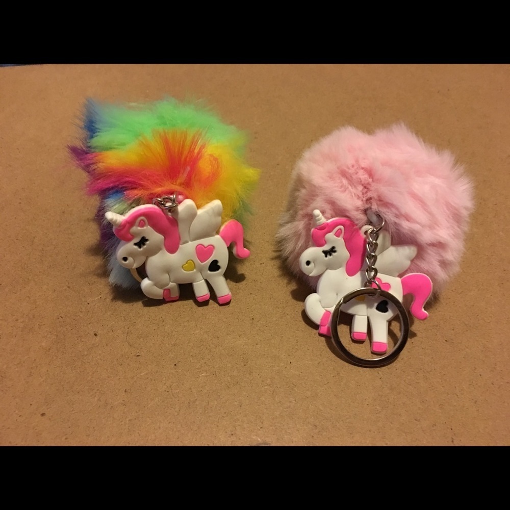 Fuzzy unicorn keychain